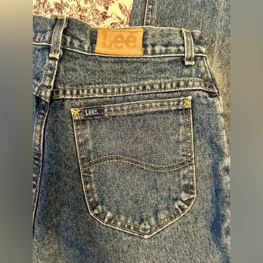 Classic Vintage Lee Blue Denim Jeans - Picture 6 of 13